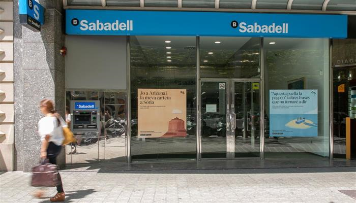 Fuerza manipular abajo Banco Sabadell adelanta el pago de las pensiones al día 21 - Banco Sabadell